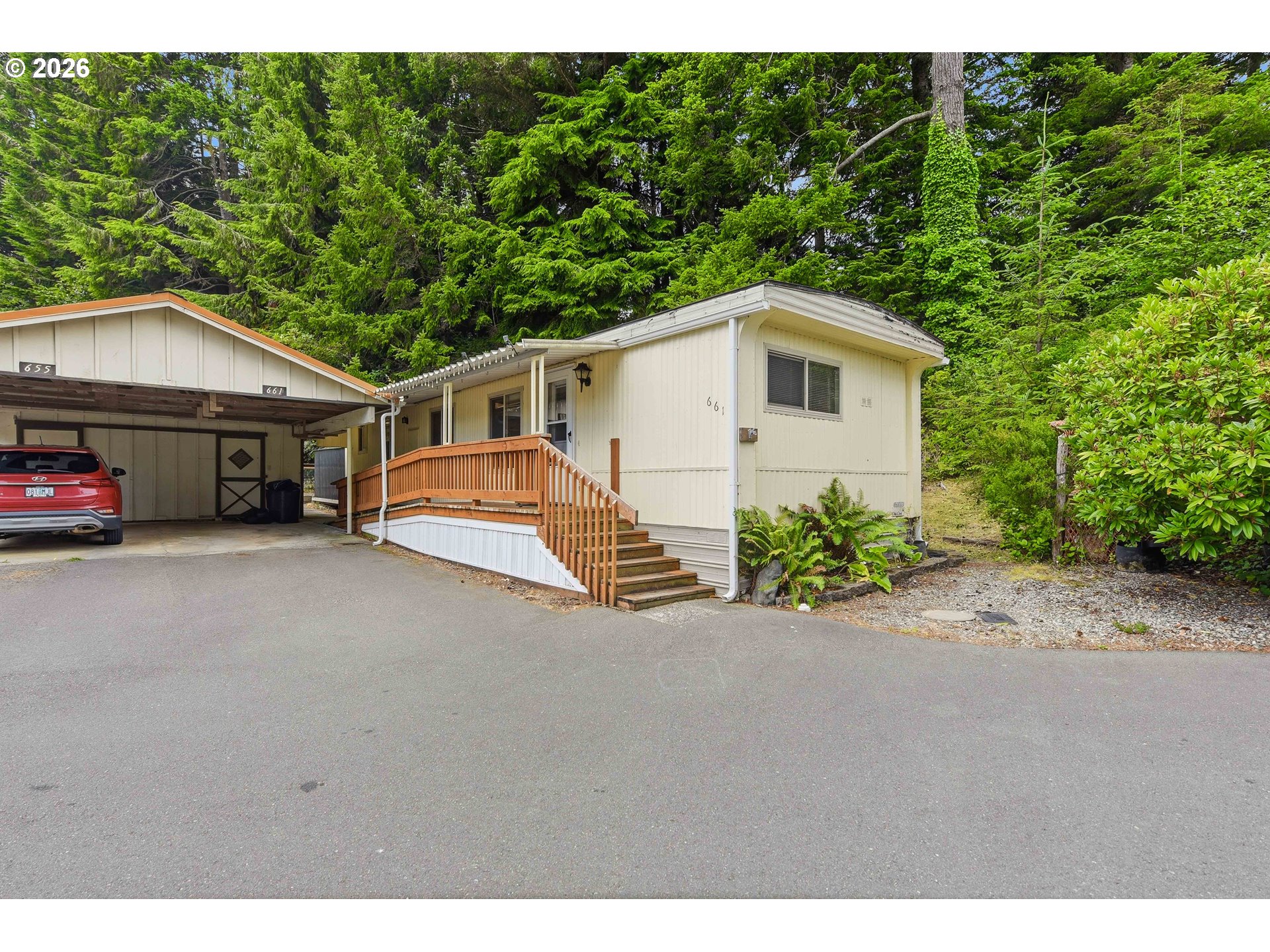 661 VILLAGE PINES DR