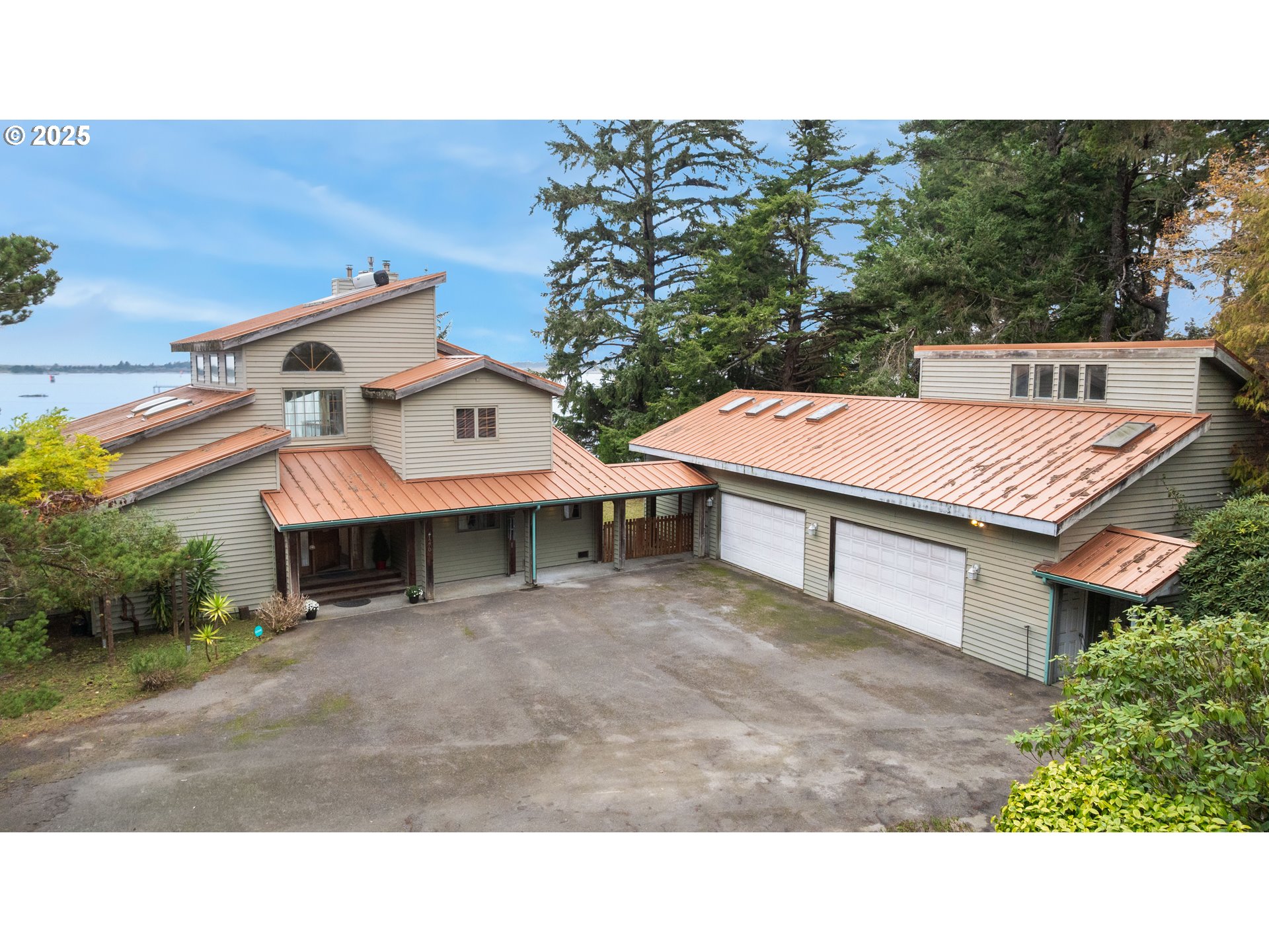 1270 SEAGATE AVE