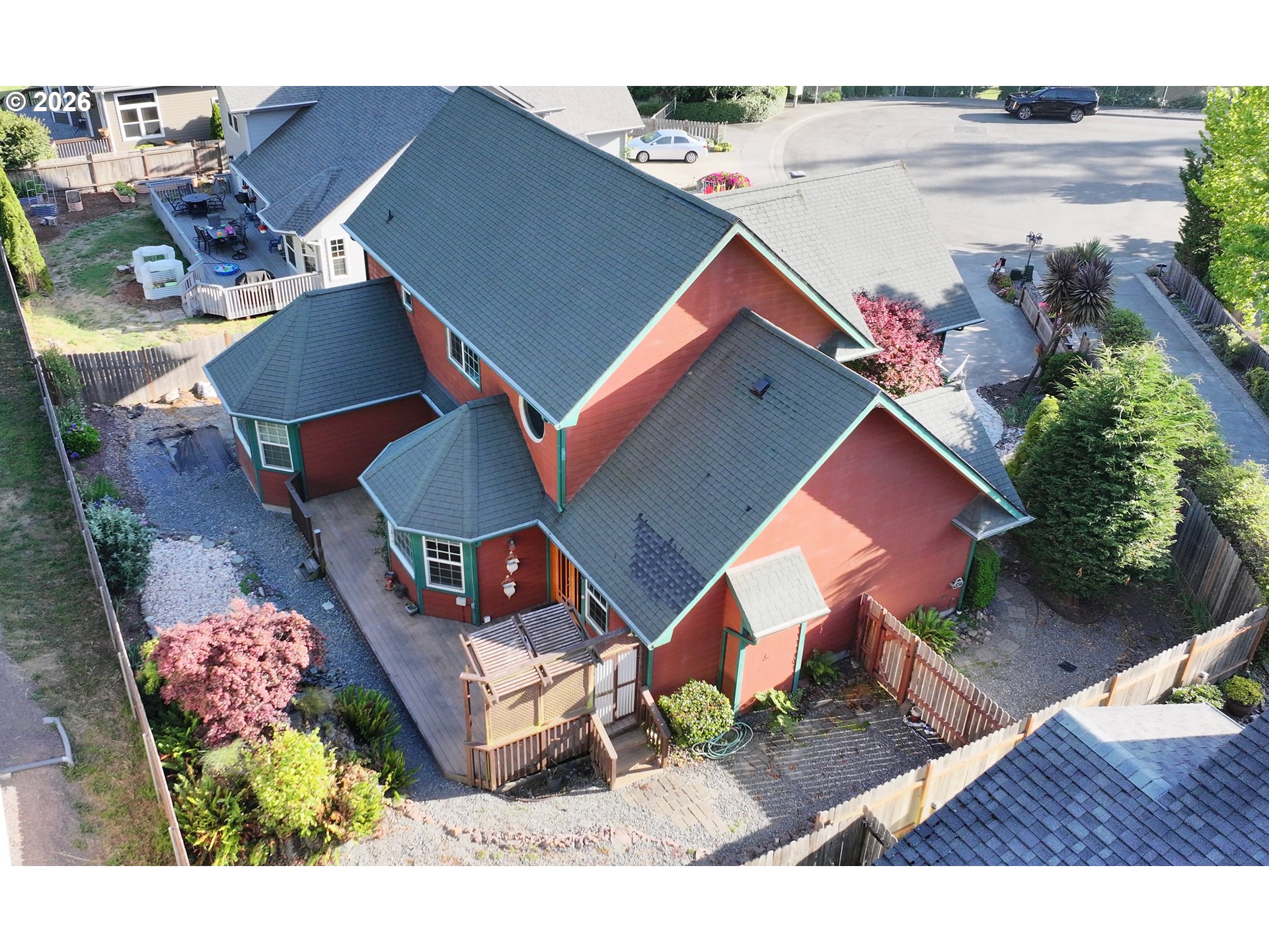 7007 WELCH CT