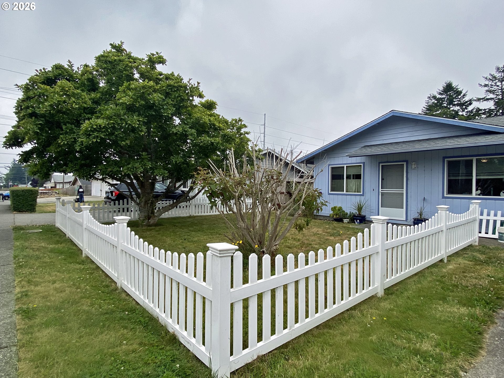 713 PIONEER RD