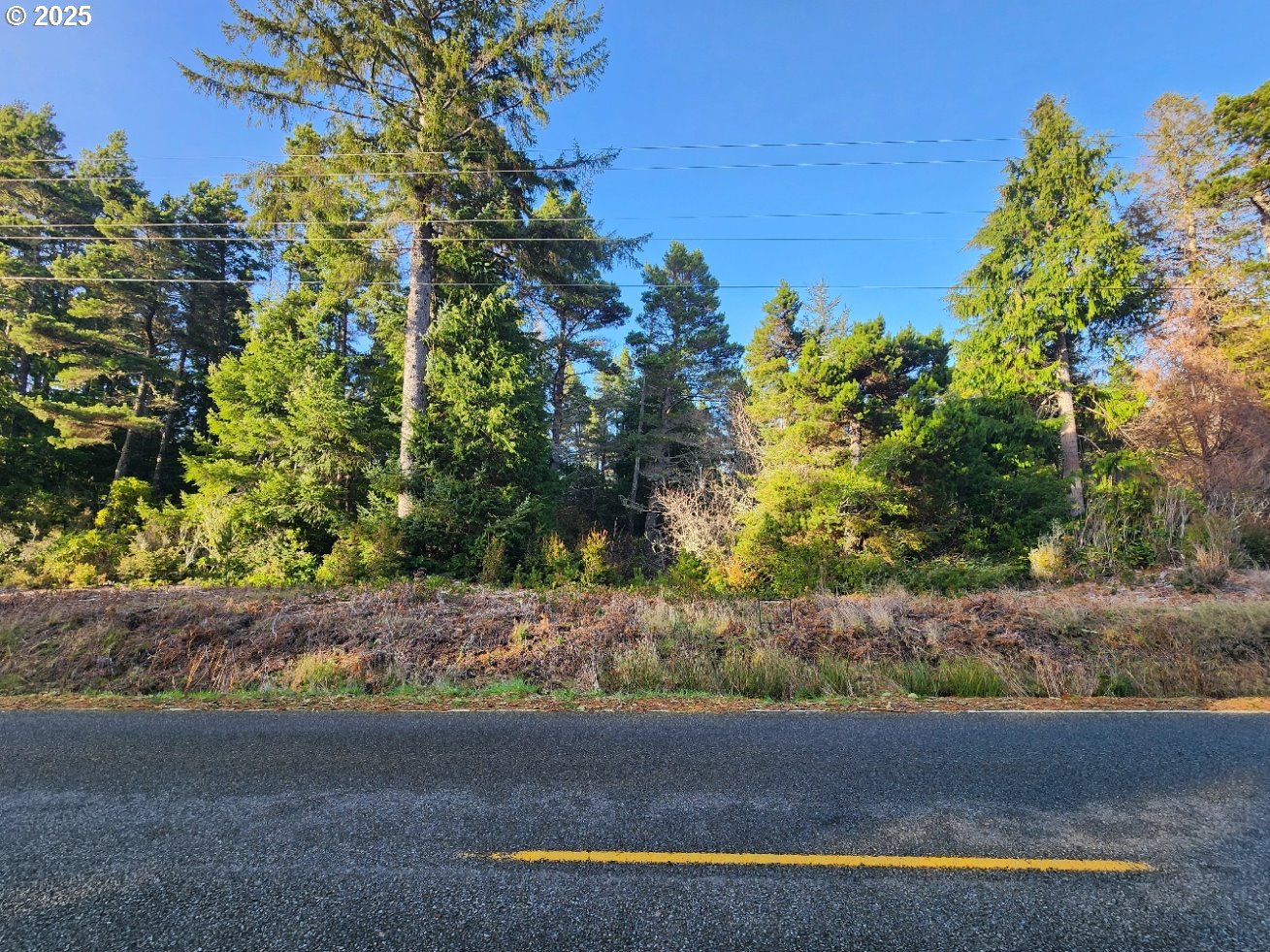 AIRPORT RD 600