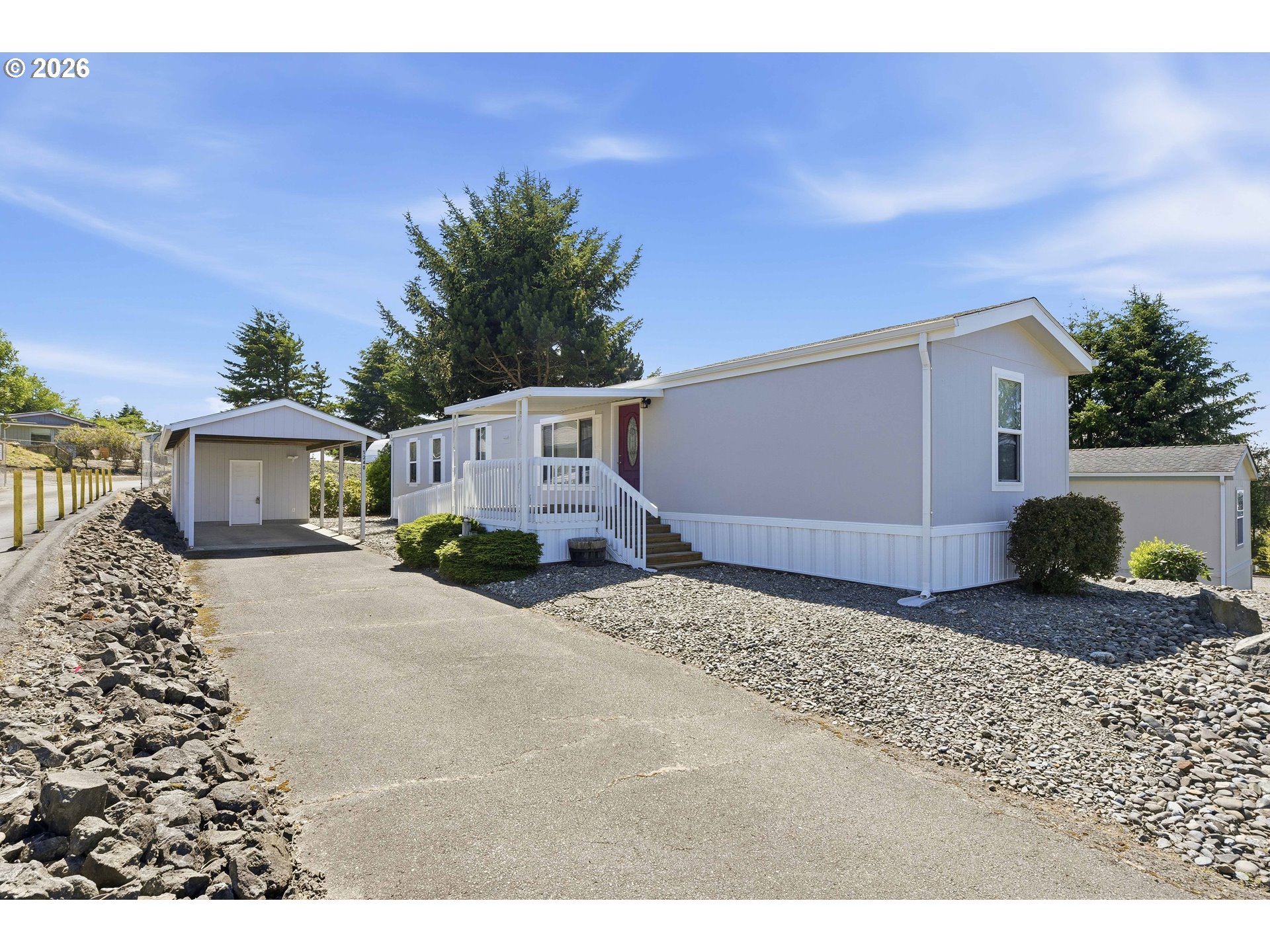 1240 EMBARCADERO CIR