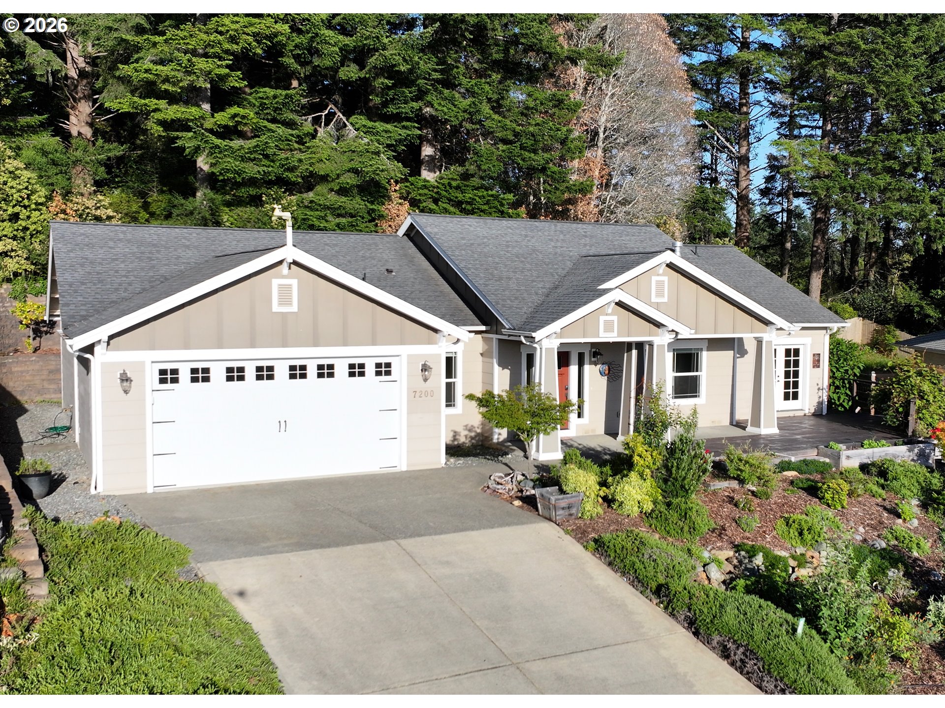 7200 VISTA RIDGE DR