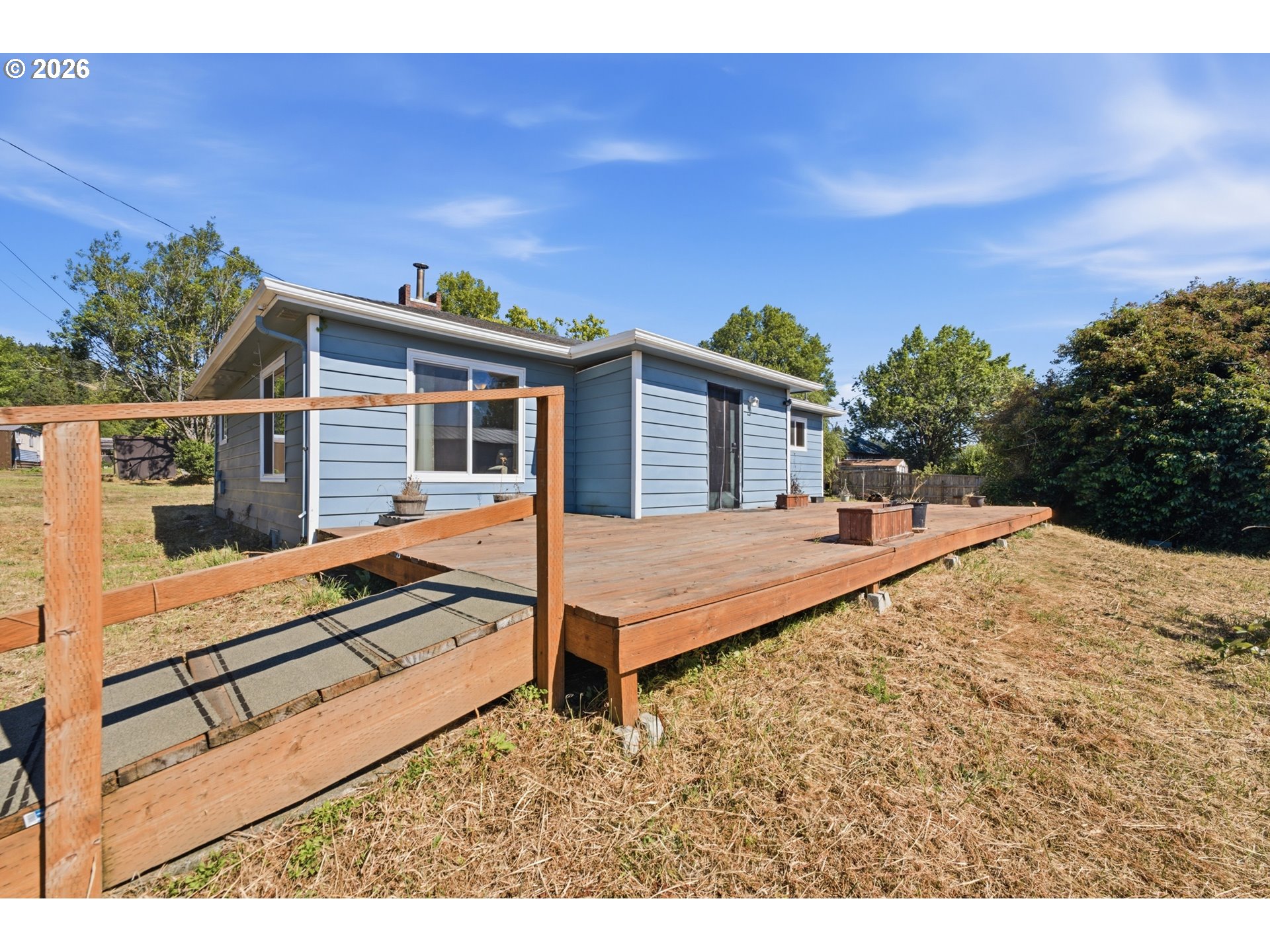 1825 ROSEBURG RD