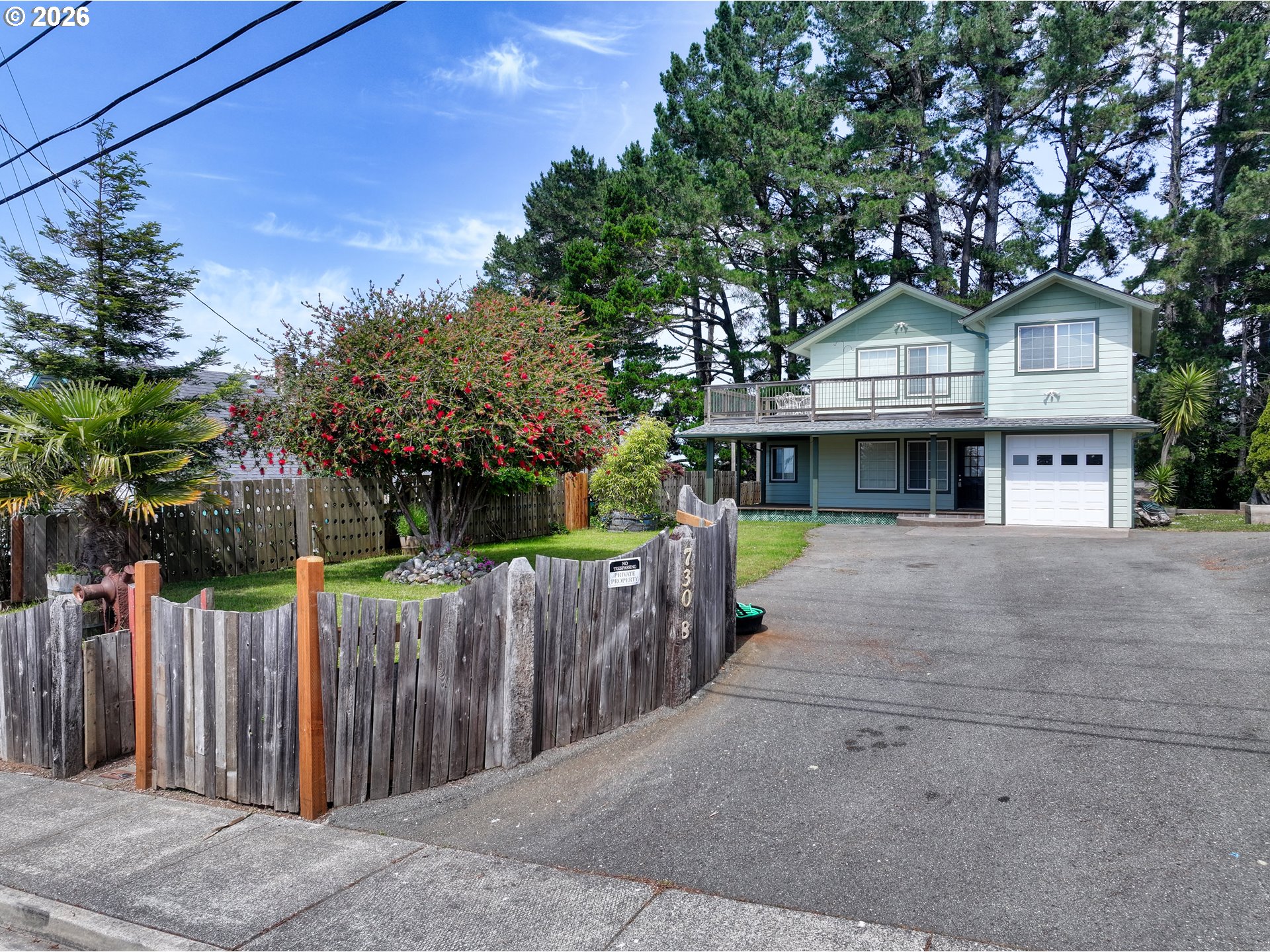 734 PACIFIC AVE