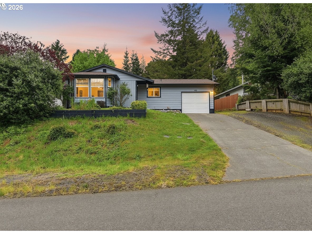 192 N WOODRIDGE RD