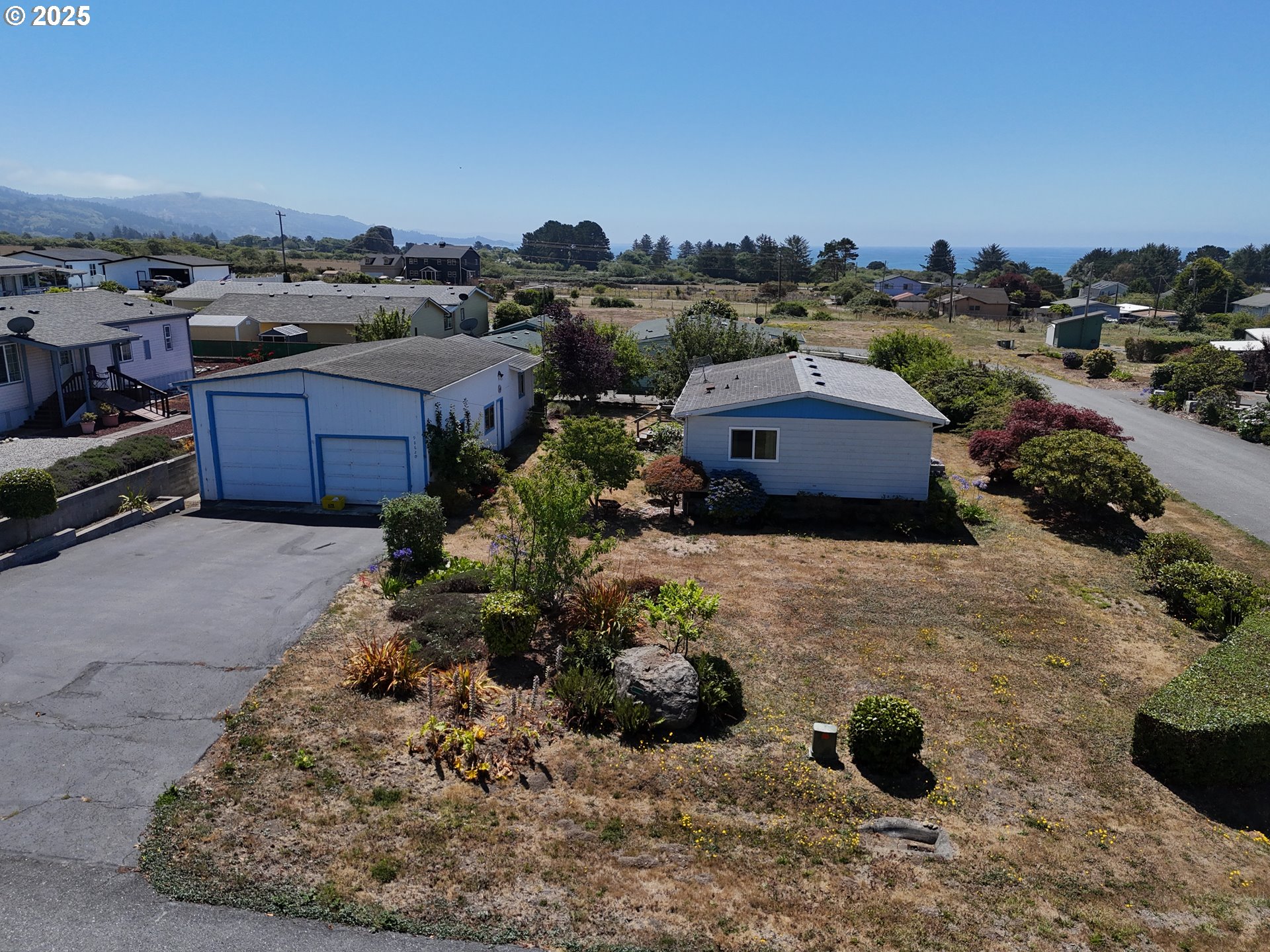 98620 CAMELLIA DR