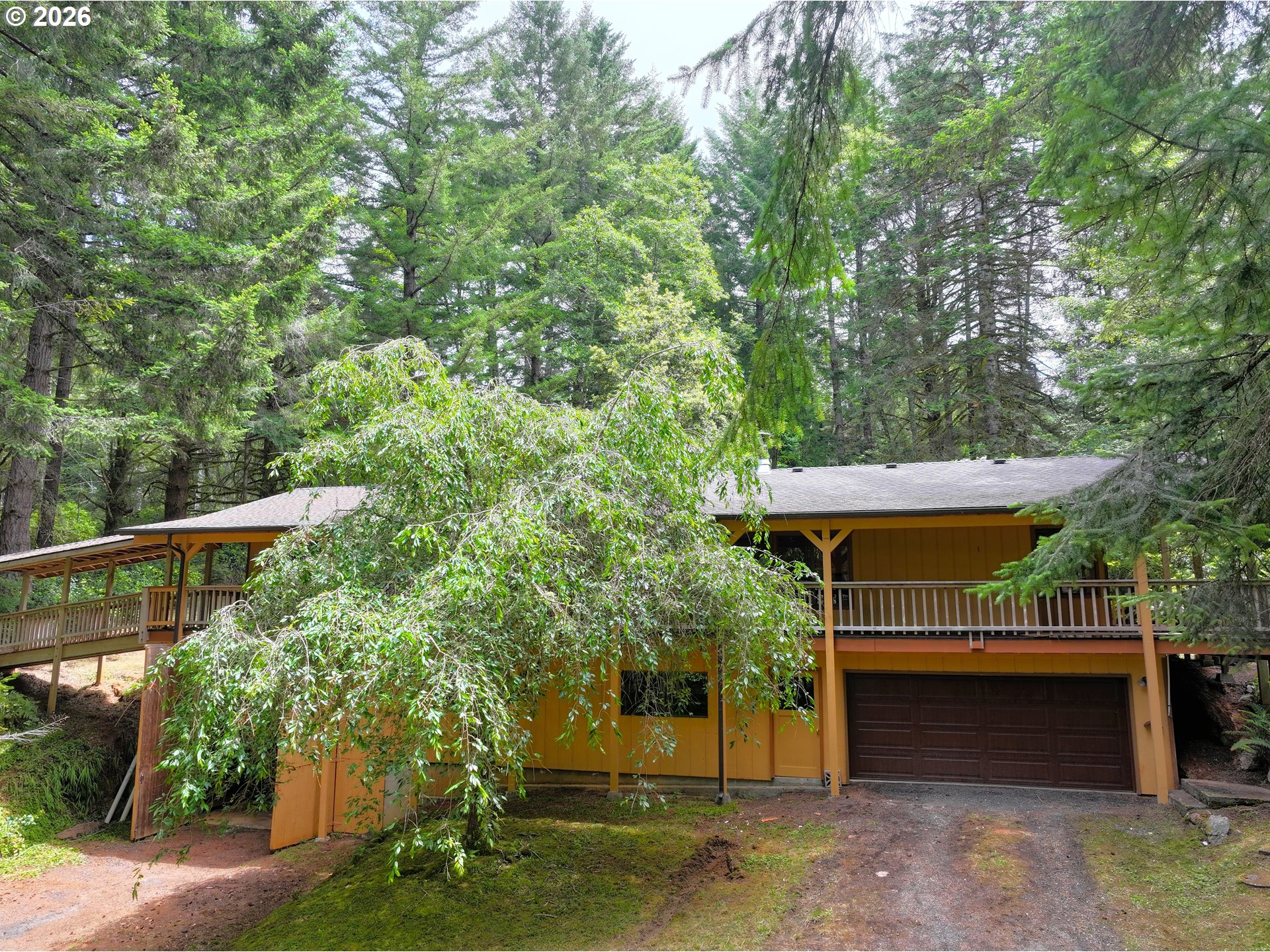 19133 SUNRISE LN