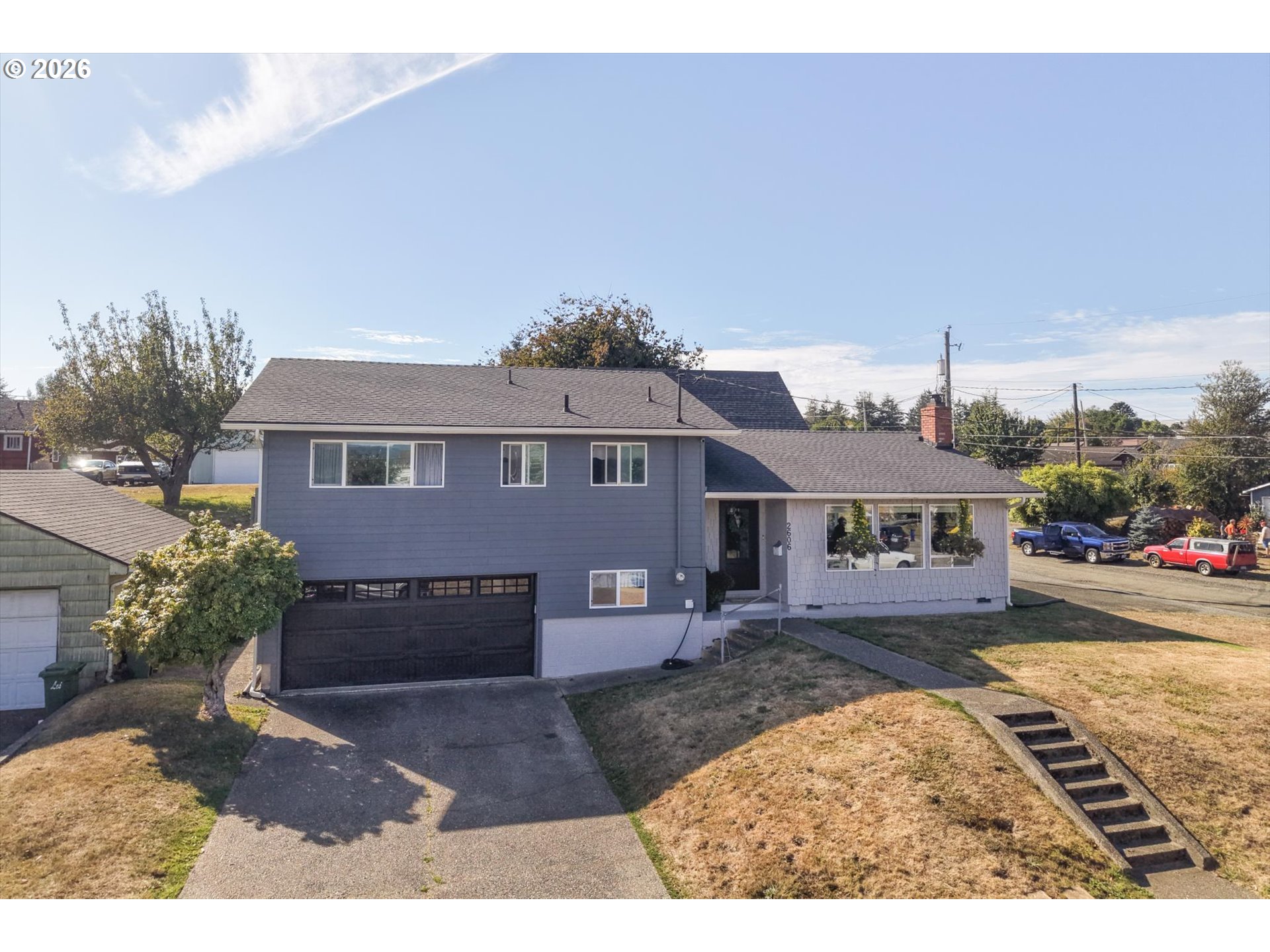 2606 SHERIDAN AVE
