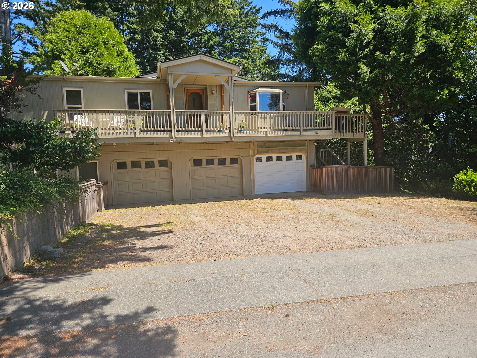 16107 W HOFFELDT LN