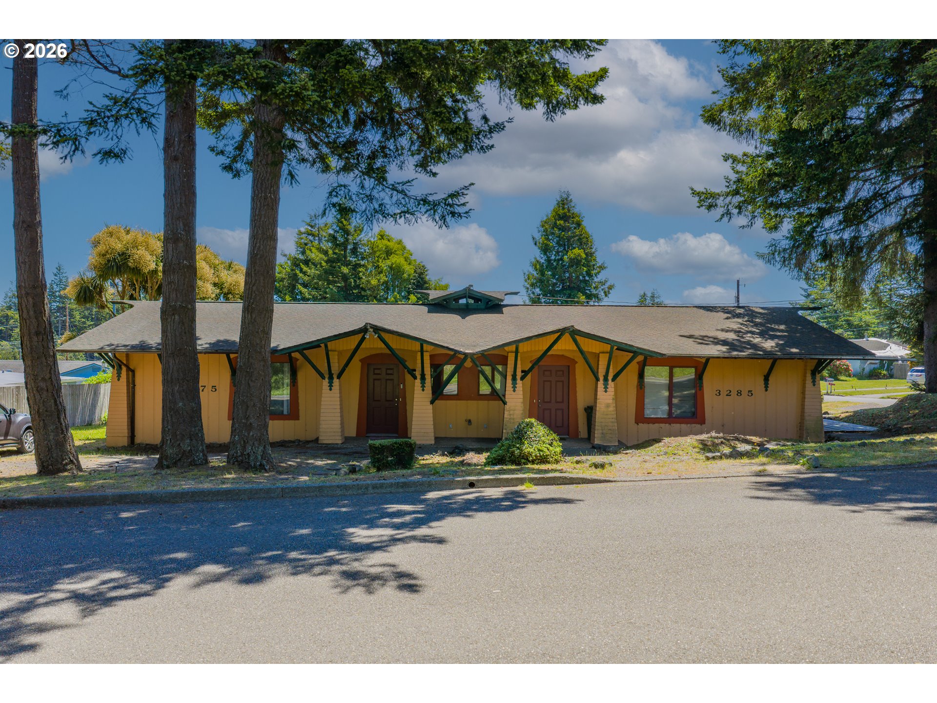 3275 Lindberg